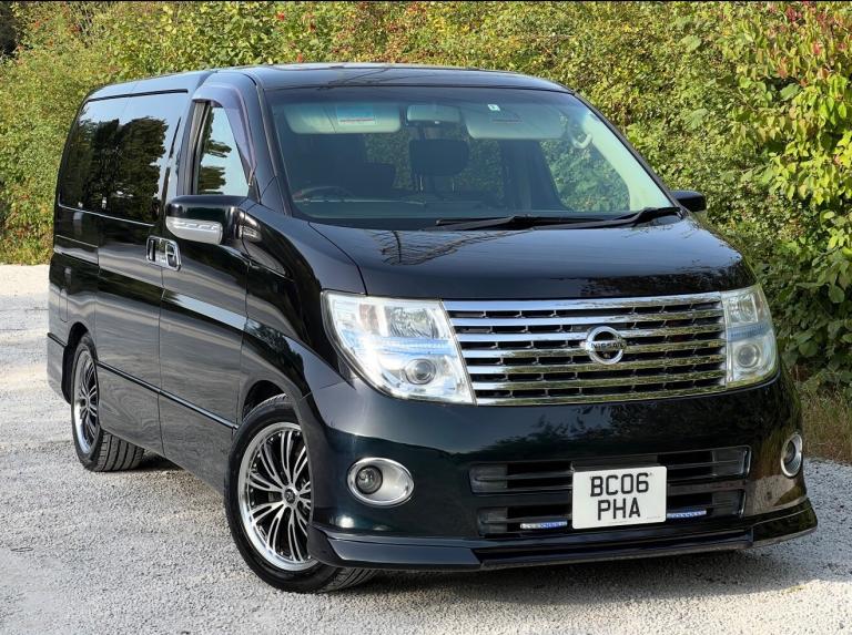 2006 NISSAN ELGRAND 2.5L HIGHWAY STAR