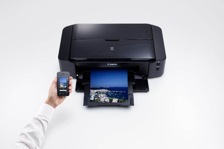 PRICE REDUCED Canon ip8750 Wireless A3+ Photo-lab quality printer with full ink + 1/2 spare.