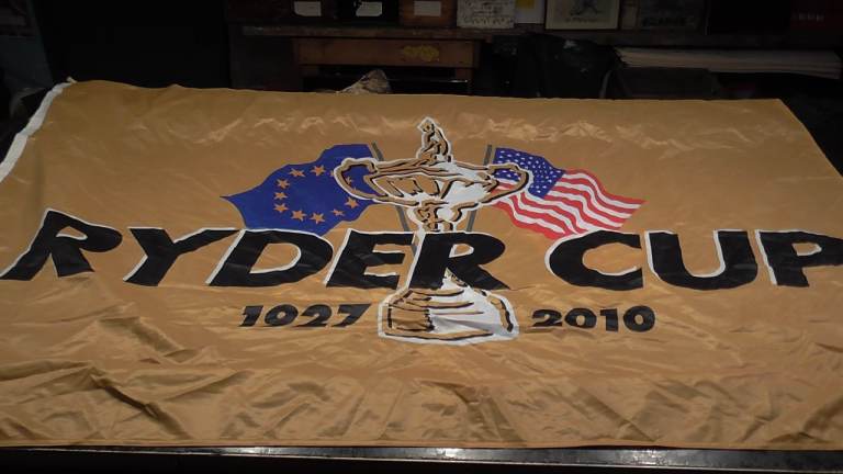 Golf Golfing Ryder Cup 2010 on course display banner mint prefect golf club man cave backdrop £12