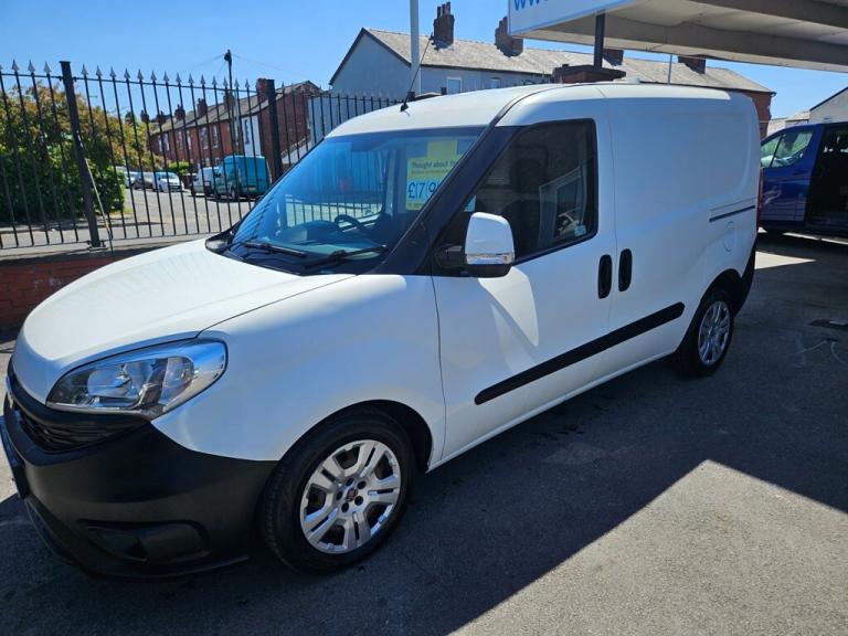 2018 Fiat Doblo 16V SX MULTIJET II DOG VAN*K9*NO VAT*REAR KENNELS * Panel Van Diesel Manual