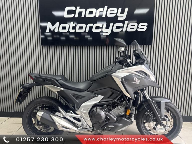 2022 Honda NC750 DCT Automatic motorbike in silver with 4178 miles