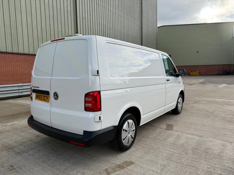 2019 Volkswagen Transporter T32 2.0 TDI BMT 150 Startline Van 4MOTION SWB 2019 69 Plate PANEL VAN...