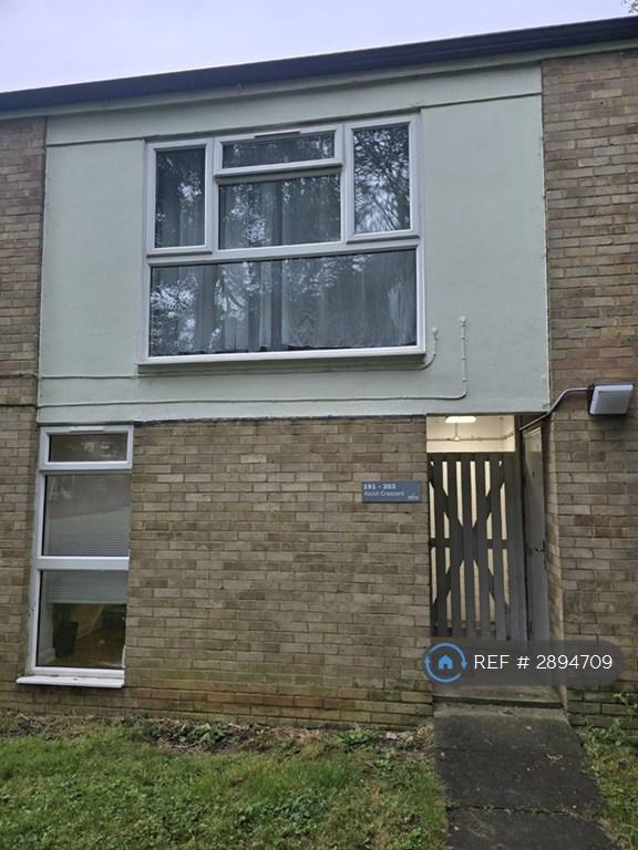 Studio flat in Ascot Crescent, Stevenage, SG1 (#2894709)