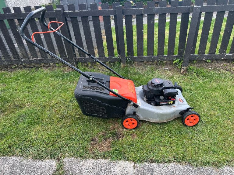 Petrol lawnmower 