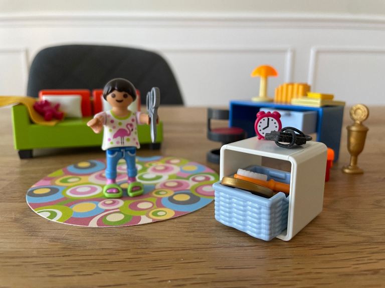 Playmobil teenagers bedroom