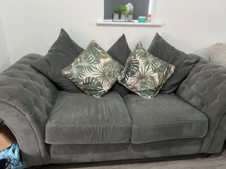 Grey Chesterfield Two-Seater Sofa with Cushions – Good Condition