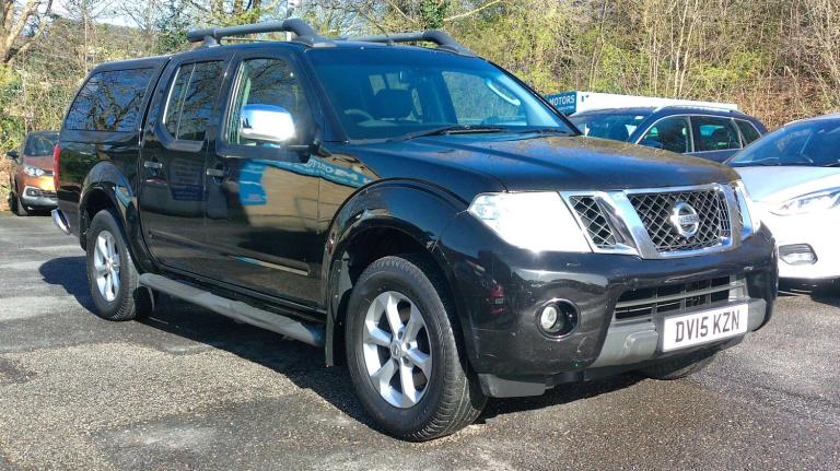 2015 Nissan Navara Double Cab Pick Up Tekna 2.5dCi 190 4WD Auto PICK UP DIESEL Automatic