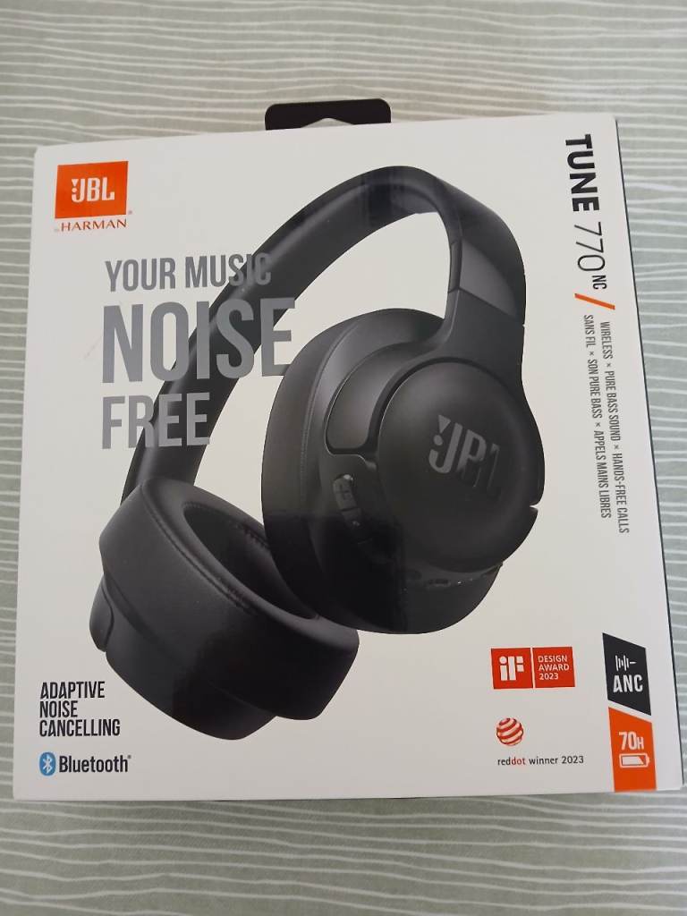 JBL Headphones new