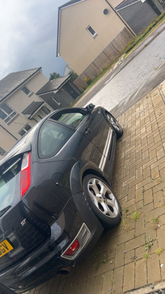 NON RUNNER Ford, FOCUS, Hatchback, 2007, Manual, 2522 (cc), 3 doors