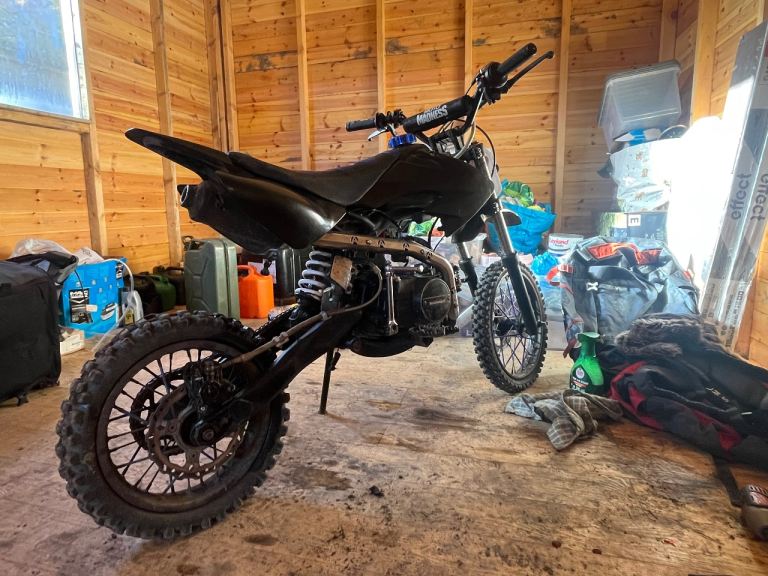 Moto Madness 110cc Pit Bike 