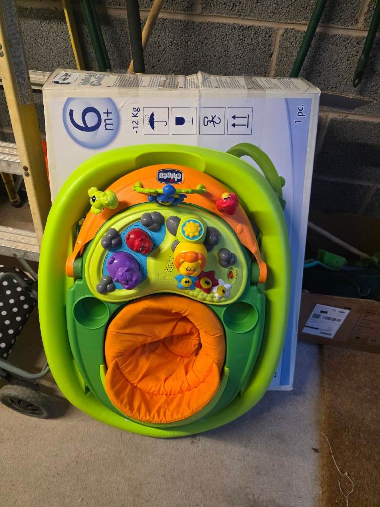 Chicco baby walker