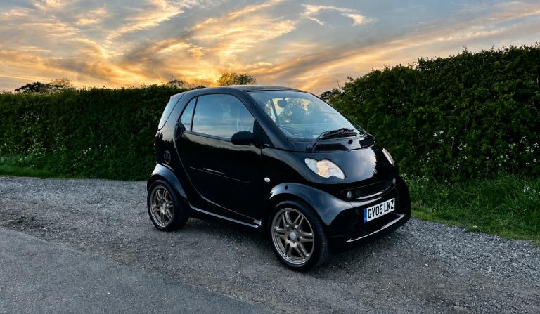 2005 smart fortwo Brabus 0.7 Auto Demo + 1 owner, 17k FSH, NO ONES EVEN LOOKED ITS MADNESS!!! COU...