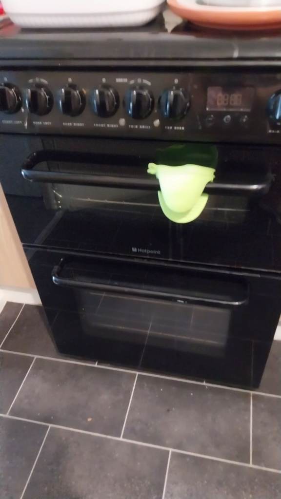 Hotpoint freestanding cooker 