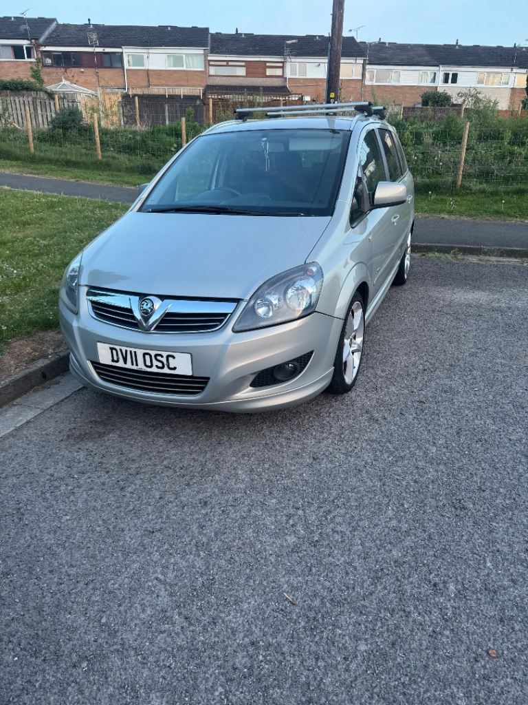 Vaxhaull Zafira 