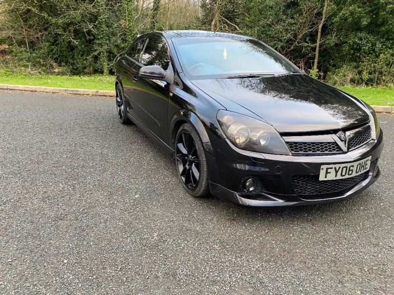 Vauxhall, ASTRA, VXR Hatchback, 2006, Manual, 1998 (cc), 3 doors