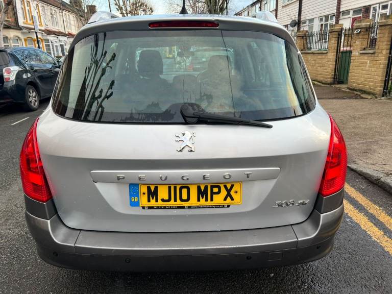 PEUGEOT 308 ESTATE, AUTOMATIC 1.6, YEAR 2010, LOW MILEAGE, GOOD CONDITION, HPI CLEAR, LADY OWNER
