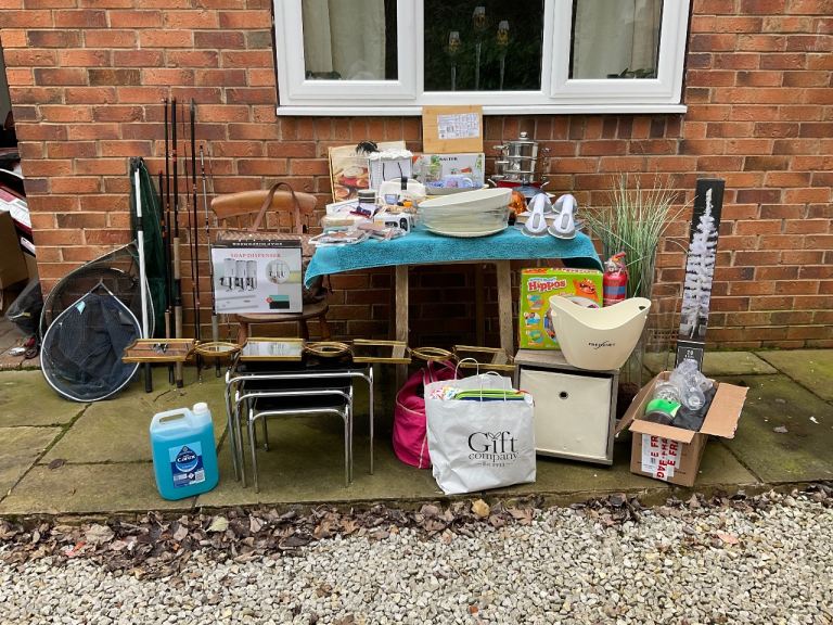 Large carboot lot