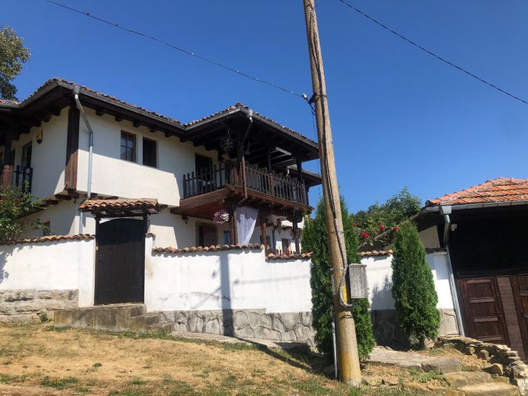 Bulgaria Charming Two-Storey House – Near Veliko Tarnovo