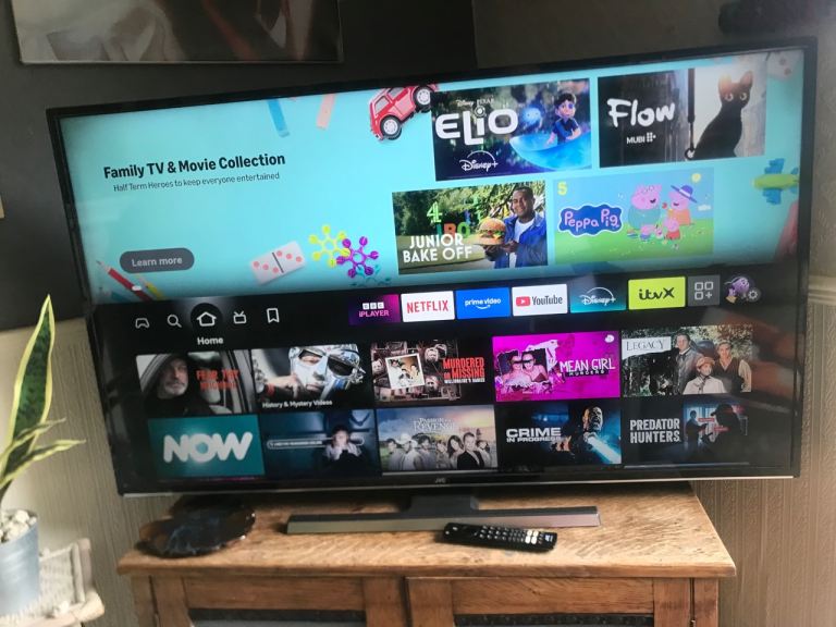 JVC 50” FIRE EDITION SMART TV NETFLIX/PRIME/NOW TV,REMOTE,EXCELLENT