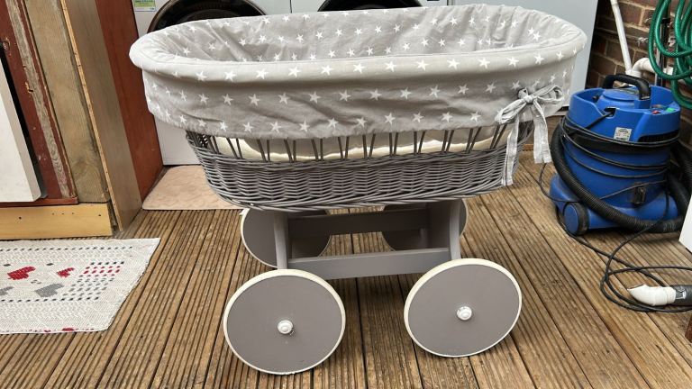 Wicker Baby Bassinet/ Moses Basket With Wheeled Stand