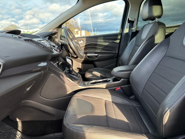 2014 Ford Kuga 2.0 TDCi 163 Titanium 5dr Powershift HATCHBACK Diesel Automatic