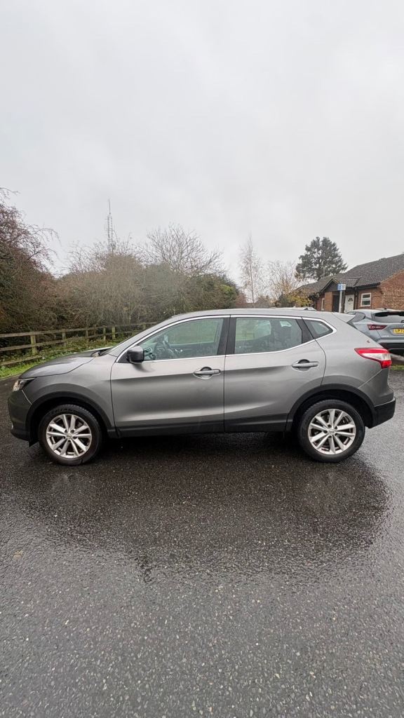 Nissan, QASHQAI, Hatchback, 2016, Manual, 1461 (cc), 5 doors