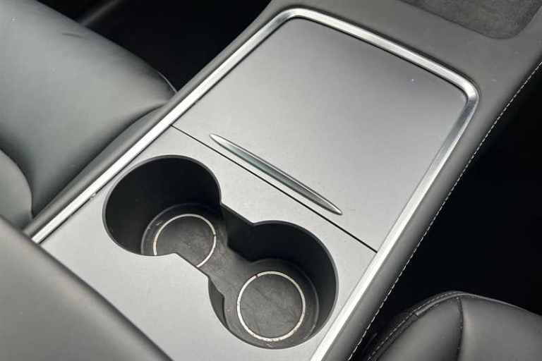 2022 Tesla Model Y Long Range AWD 5dr Auto MPV ELECTRIC Automatic