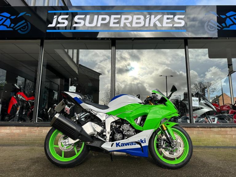 KAWASAKI ZX6R 636 JRFBN 40TH ANNIVERSARY 2024 - 726 MILES