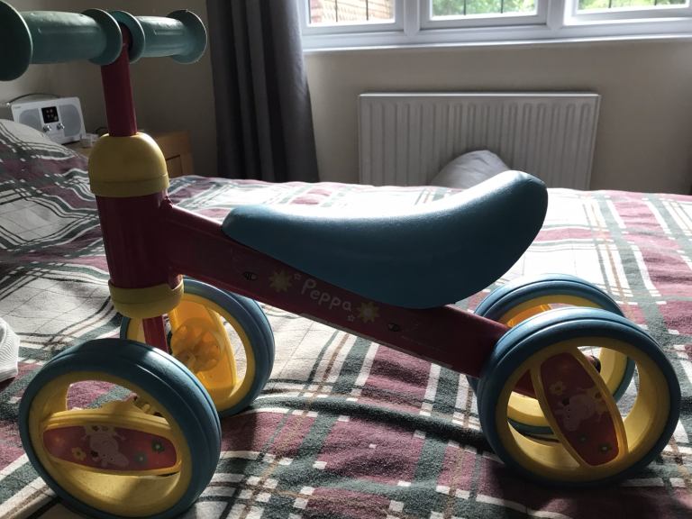 Peppa Pig bobble bike