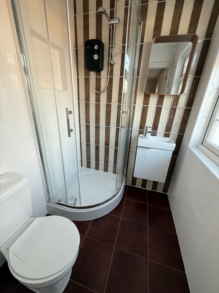 STUDIO AVAILABLE IN HILLINGDON - DSS ACCEPTED - NO DEPOSIT REQUIRED