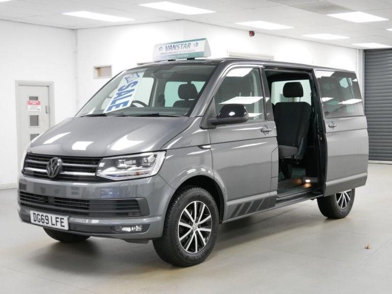 69 VW TRANSPORTER T30 2.0 TDI 150 BMT EDITION KOMBI DSG AUTO 5 SEATER ( NO VAT )
