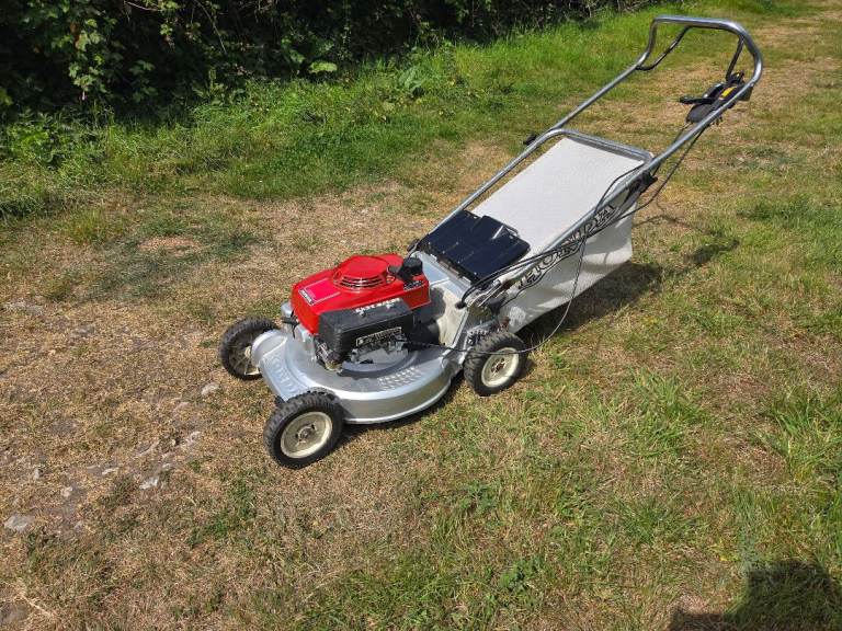 Honda HR194 Self Propelled Lawn Mower 