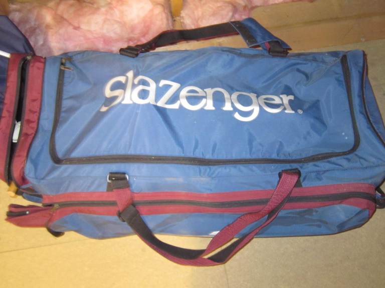 Cricket Equipment - adult (great deal for the lot)