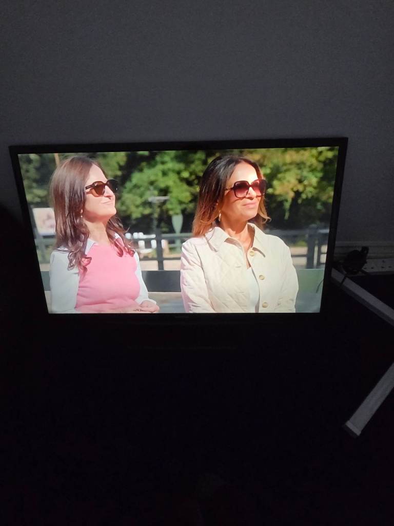 Samsung Flat Screen TV – Good Working Order
