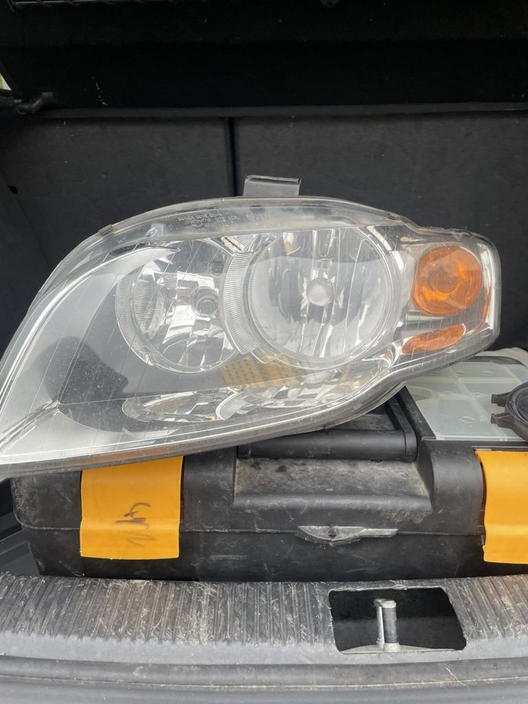 Audi a4 headlight 0 301 219 601