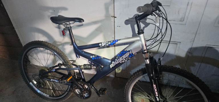 RALEIGH MENS MOUNTAIN BIKE, VGC