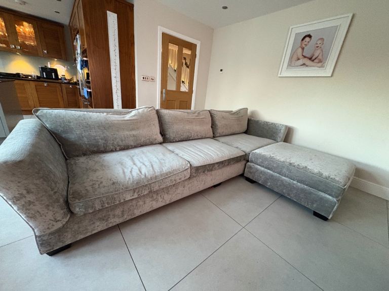 Long Crush Velvet Sofa and foot rest