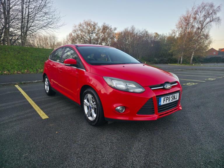 2011 Ford Focus 1.6 Zetec Euro 5 5dr HATCHBACK Petrol Manual