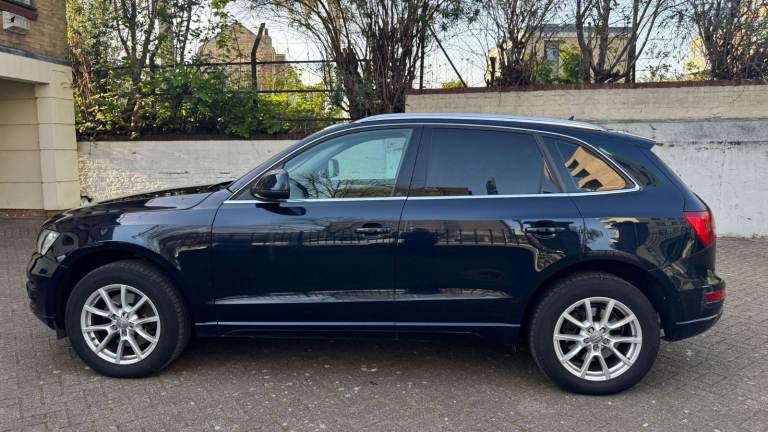 Audi Q5 SE TDI Quattro 3.0 V6 Diesel Auto (2011) – Private Plate 
