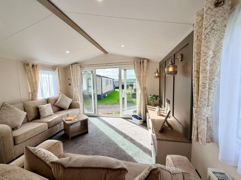 Willerby Salisbury Outlook in Hexham  - Lodge / Caravan 