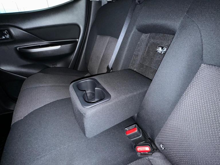 2020 Mitsubishi L200 Double Cab DI-D 150 Warrior 4WD Auto PICK UP DIESEL Automatic