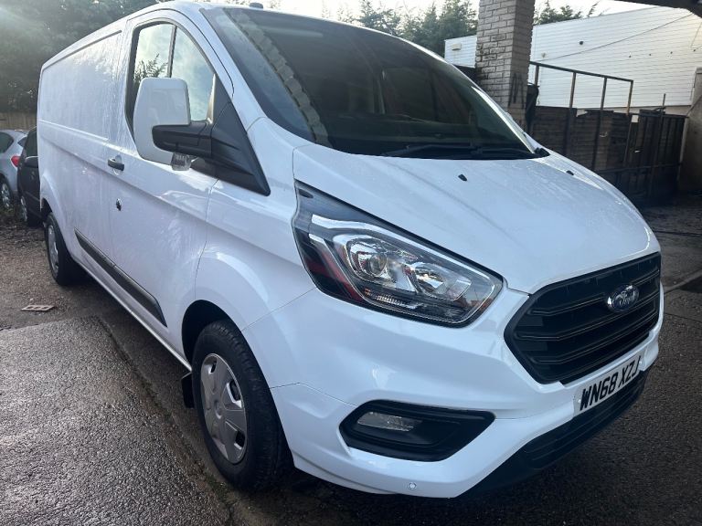 Ford Transit Custom LWB 2018