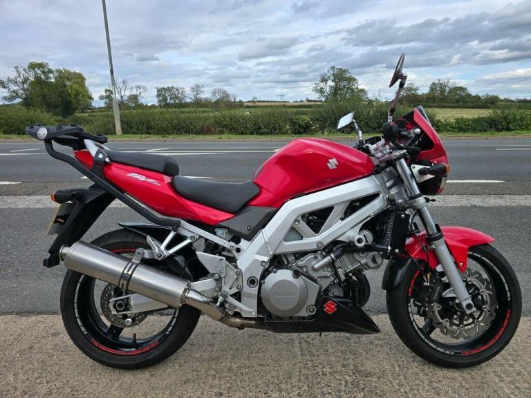 Suzuki SV1000 996cc