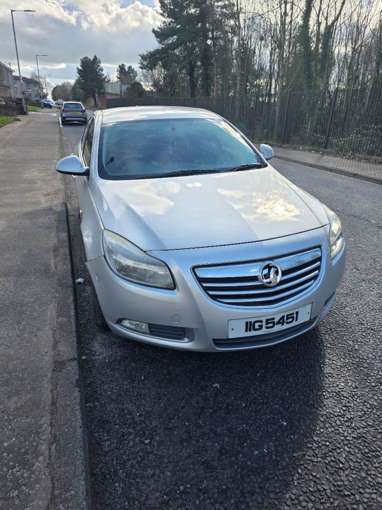 QUICK SALE!! Vauxhall, INSIGNIA, Hatchback, 2010, Manual, 1956 (cc), 5 doors