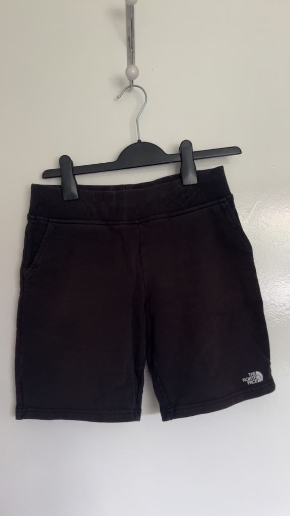 The North Face Youth/Junior Shorts – Black, Good Condition