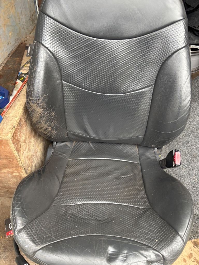 Mini Cooper leather seats 
