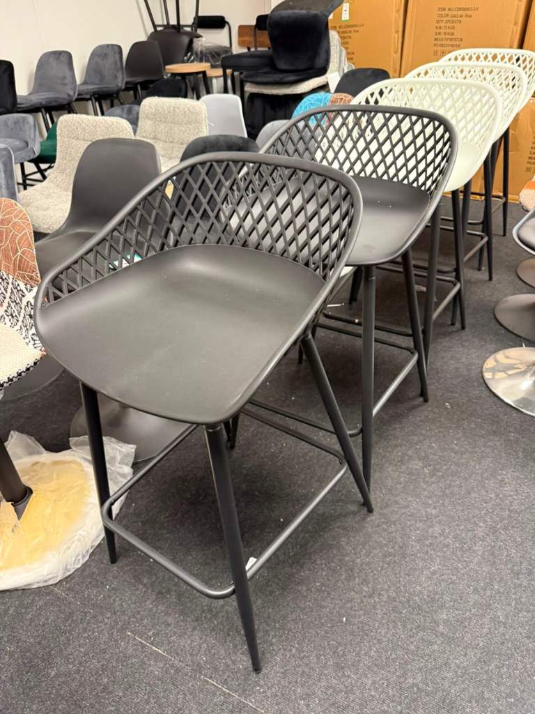 Modern Plastic Geometric Diamond Back Bar Stools – Kitchen Counter Chairs