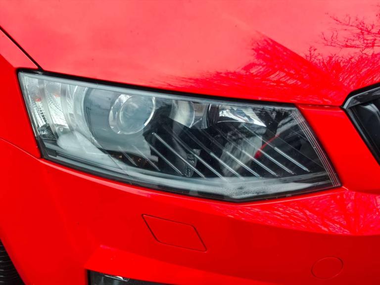 2015 Skoda Octavia 2.0 Octavia vRS TDI 4x4 Semi-Auto 4WD 5dr Hatchback Diesel Automatic