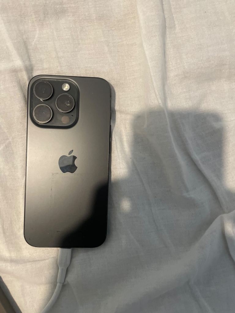 iPhone 15 512GB 90 Battery health 
