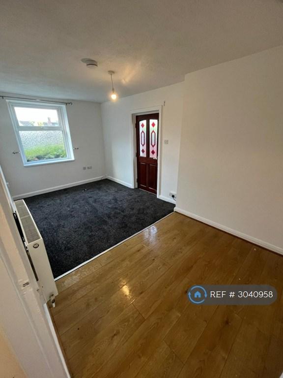 1 bedroom flat in Providence House, Stoke-On-Trent, ST10 (1 bed) (#3040958)